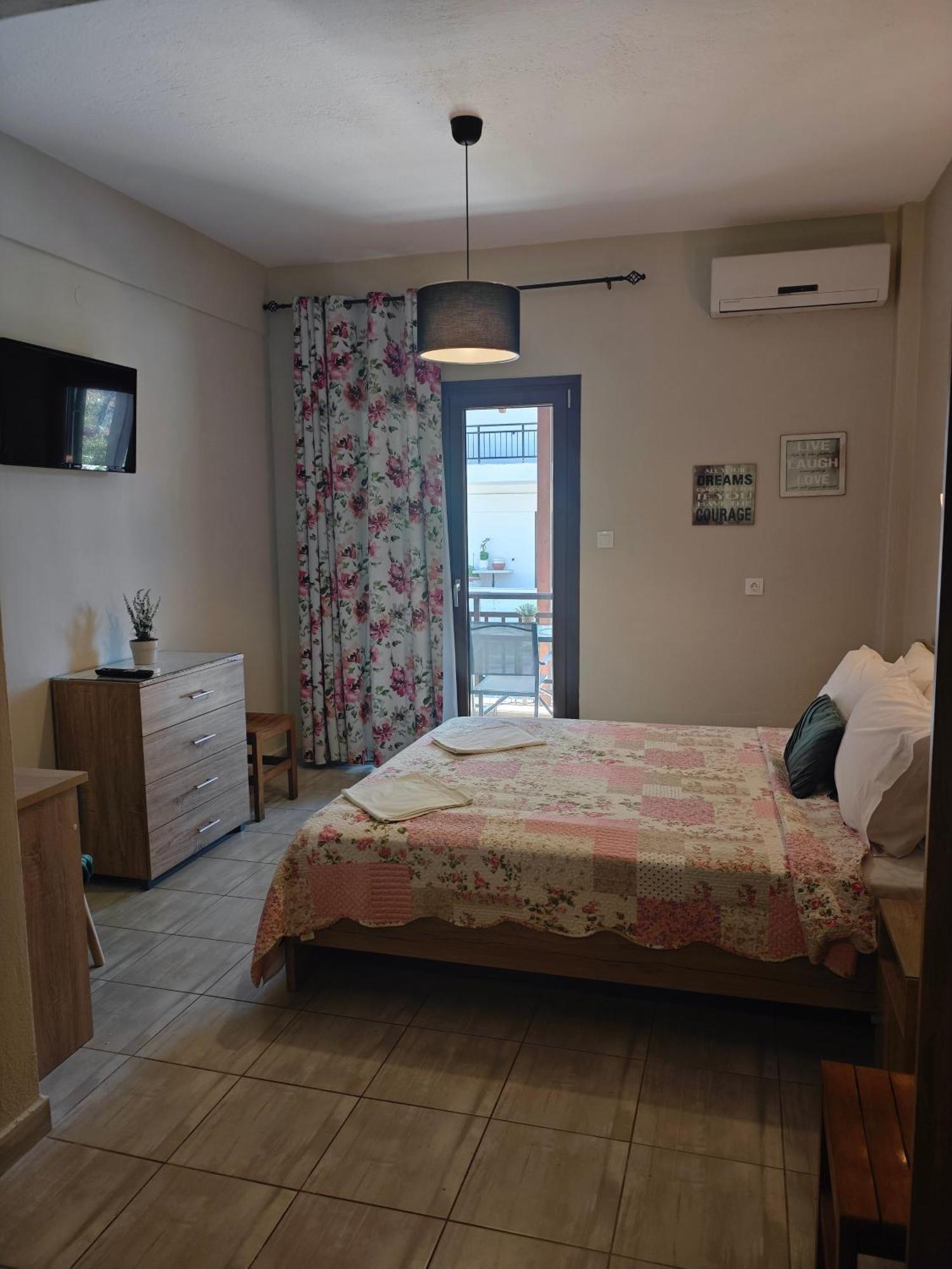 House Anna Sarti